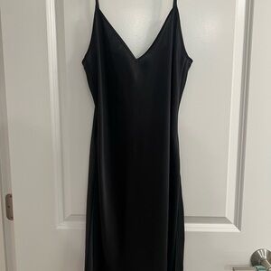 Aritzia Only Slip mini size M